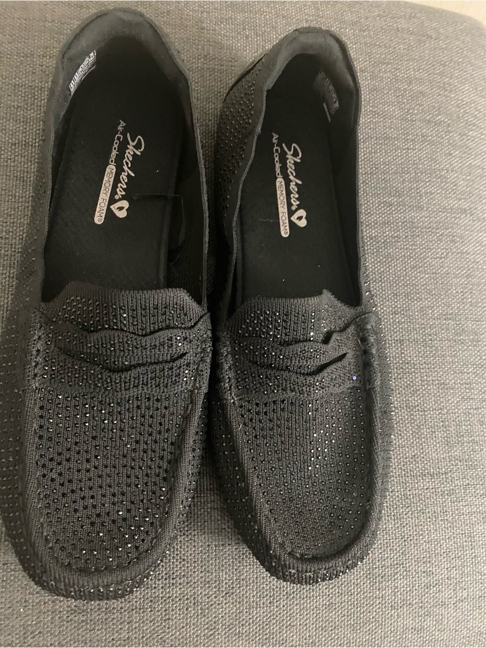 Skechers Women’s Black Comfort Loafers Size 9.5 Used